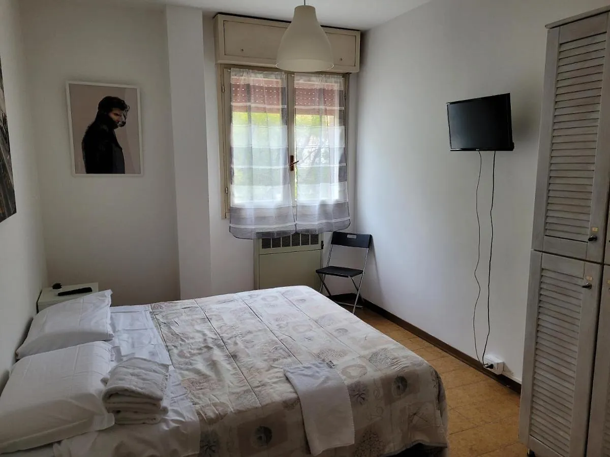 Fare Bnb - Room Pappagnocca Reggio Emilia 0*,