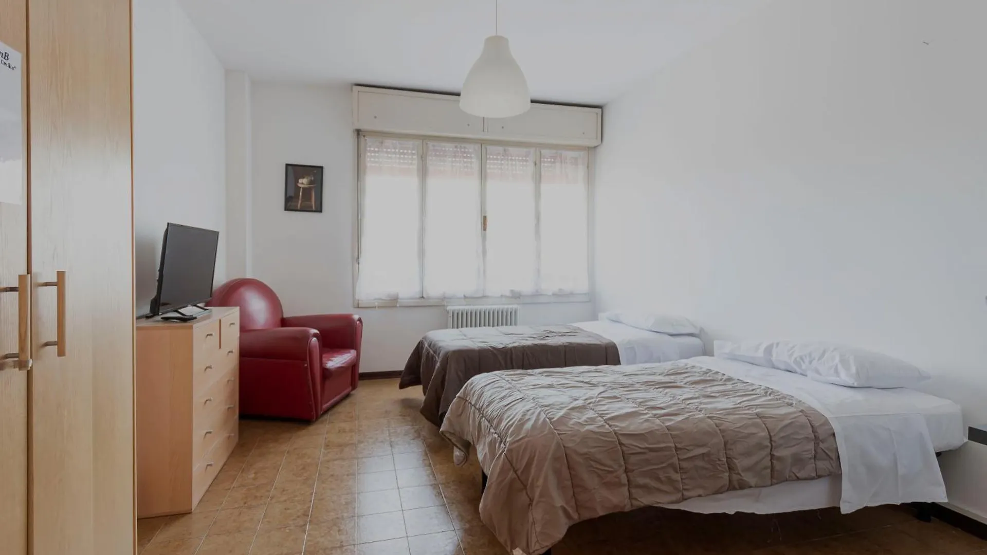 Fare Bnb - Room Pappagnocca Reggio Emilia Italy