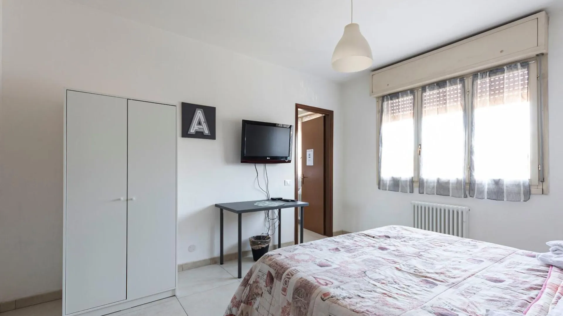 Guest house Fare Bnb - Room Pappagnocca Reggio Emilia