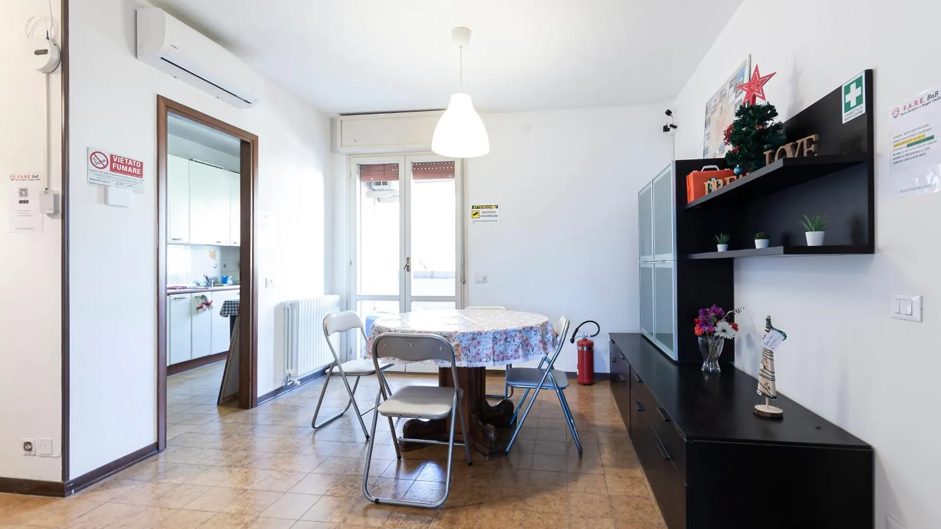 Fare Bnb - Room Pappagnocca Reggio Emilia